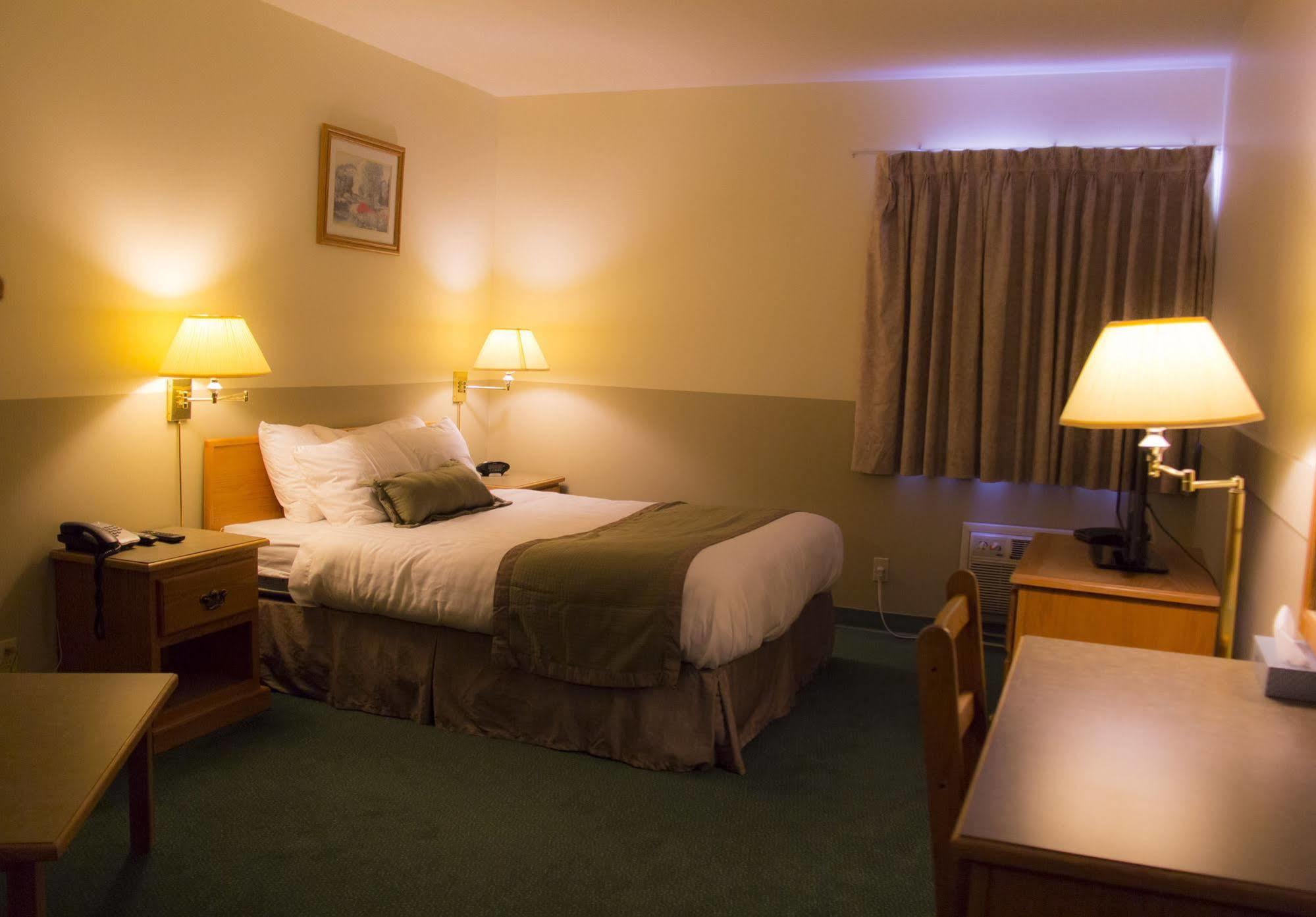 Hotel Wheatland Strathmore